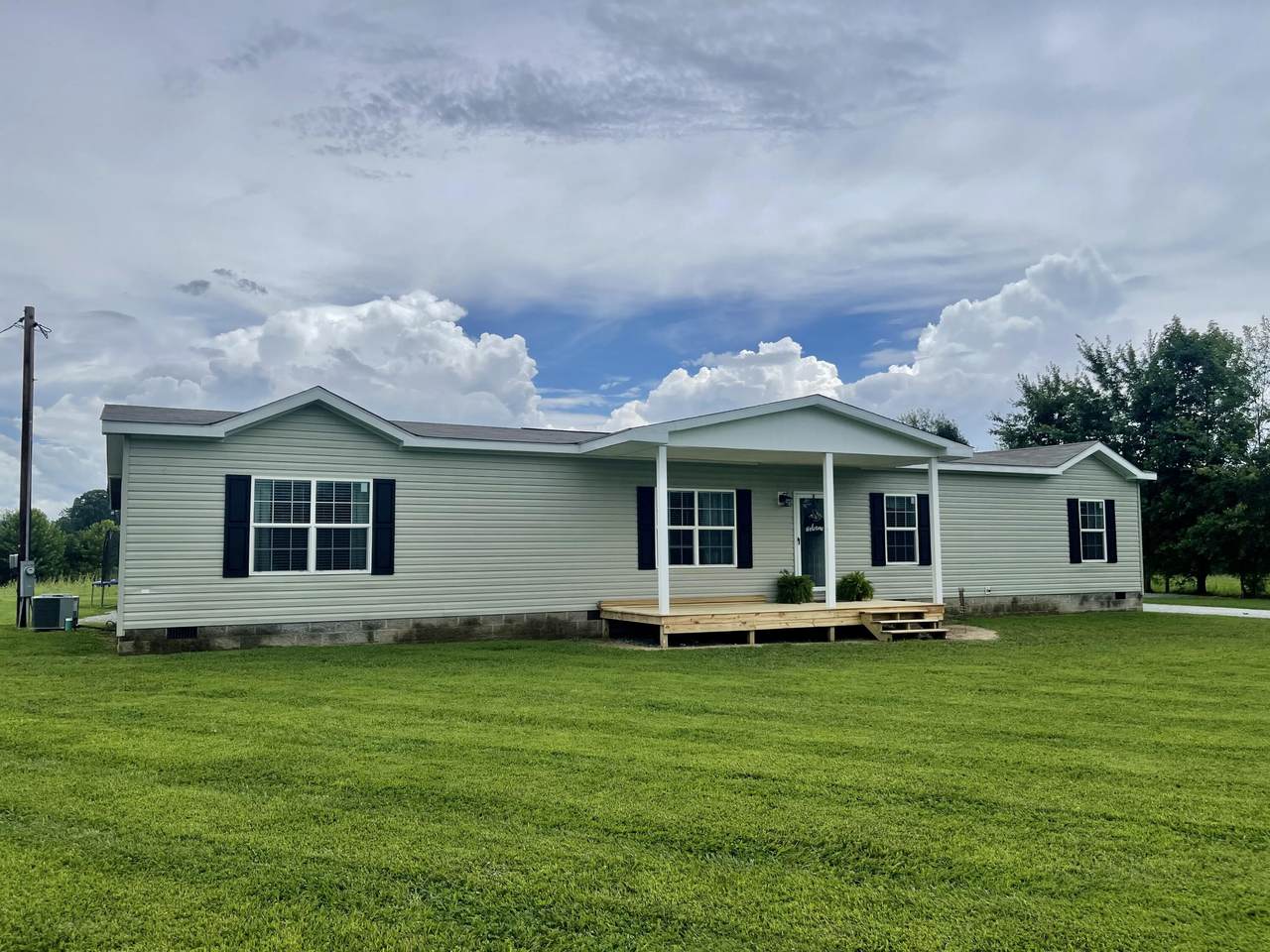 7697 Hwy 910 - Photo 1