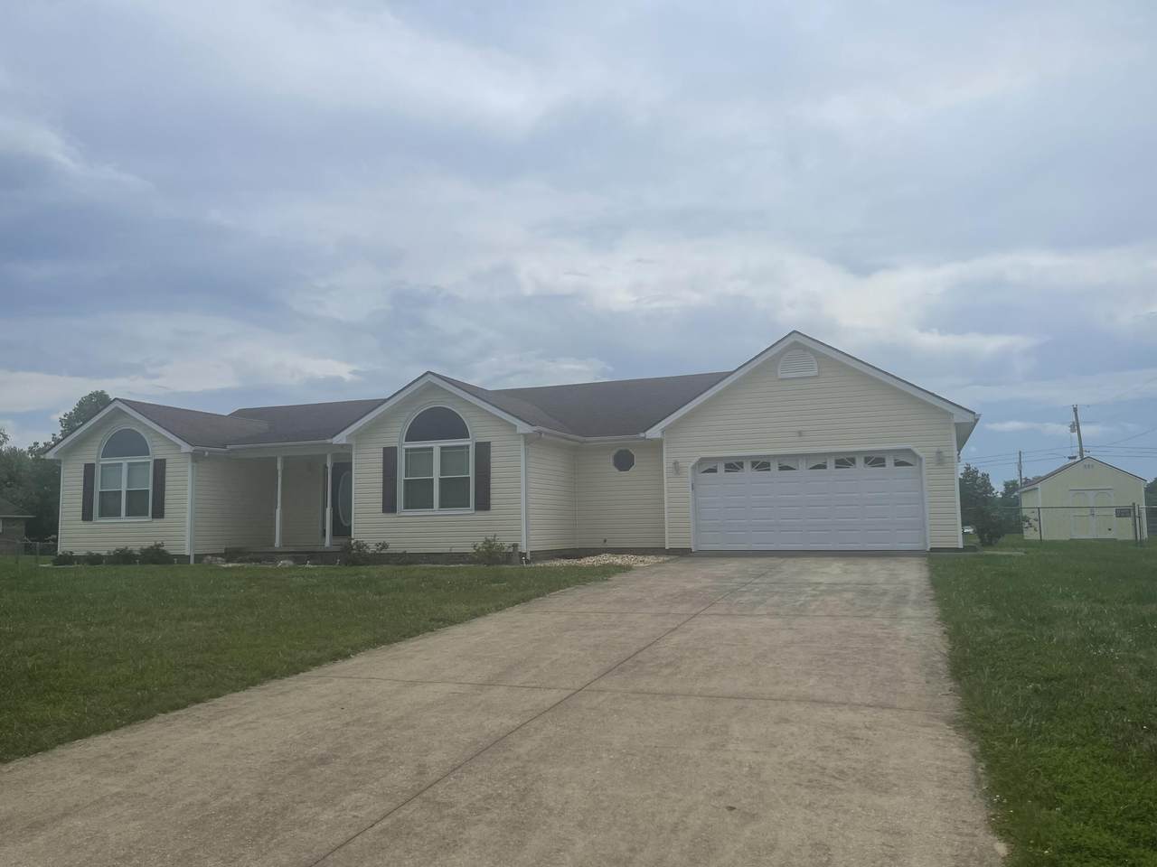 204 Elkmont Drive - Photo 1