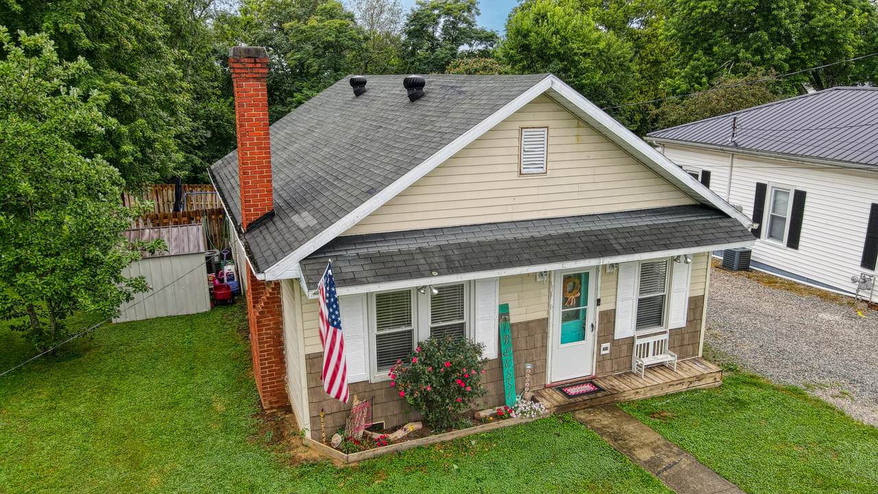 137 Bath Avenue - Photo 1