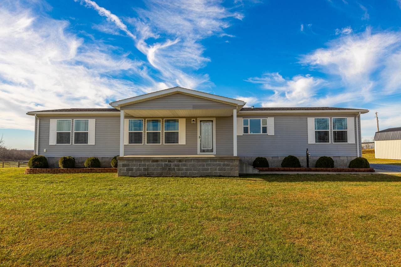 8059 Wades Mill Road - Photo 1