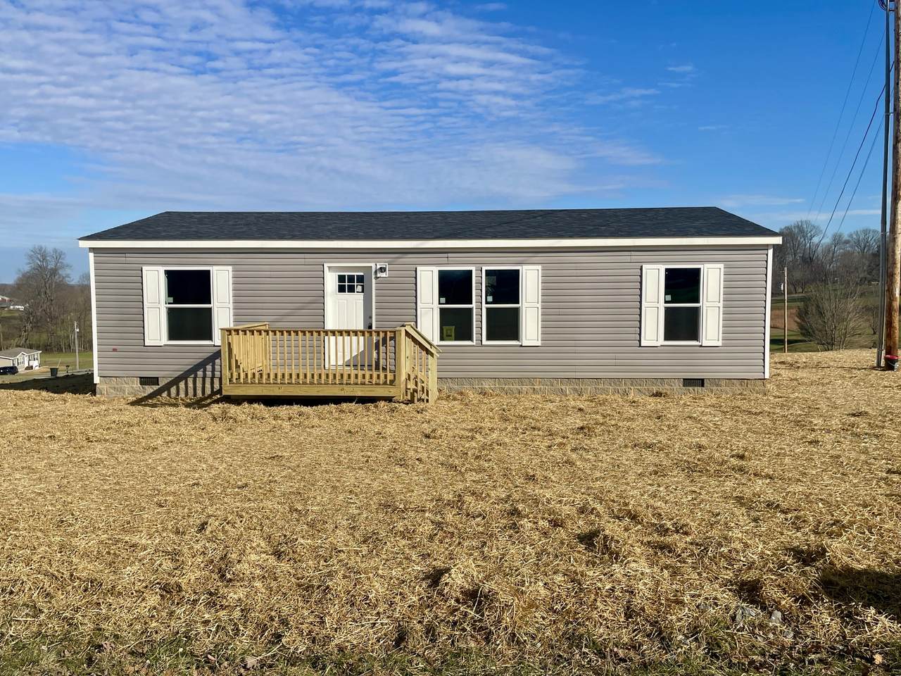 453 Greenleaf Drive - Photo 1
