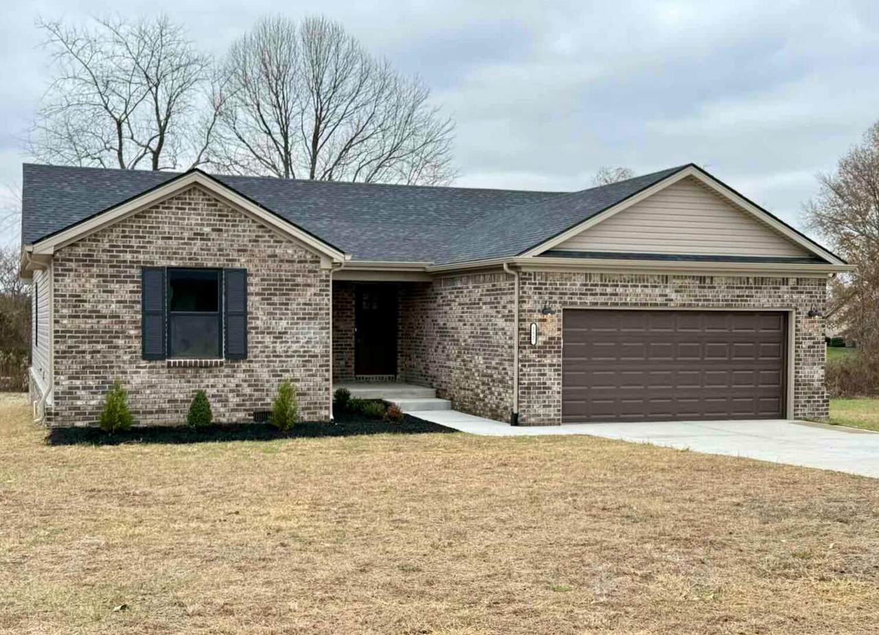 152 Lone Oak Drive - Photo 1