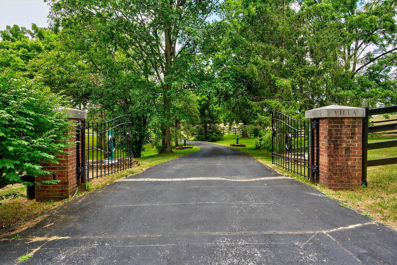 4023 Goggins Lane - Photo 1