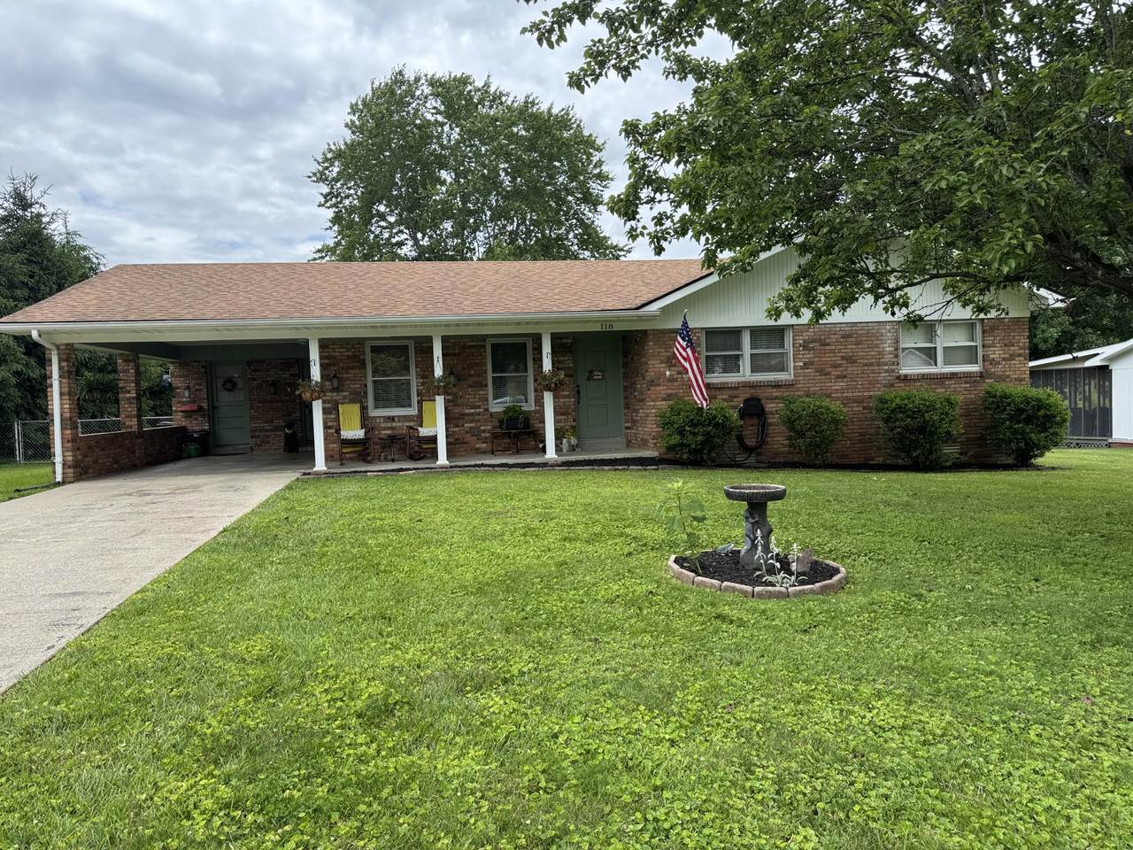 118 Green Hill Park Drive - Photo 1