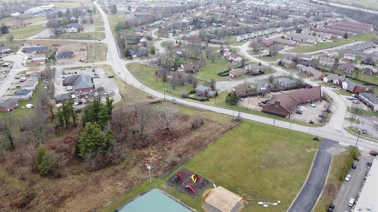 2207 Lexington Road - Photo 1
