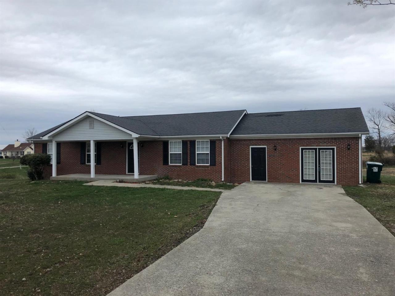 810 Becky Drive - Photo 1