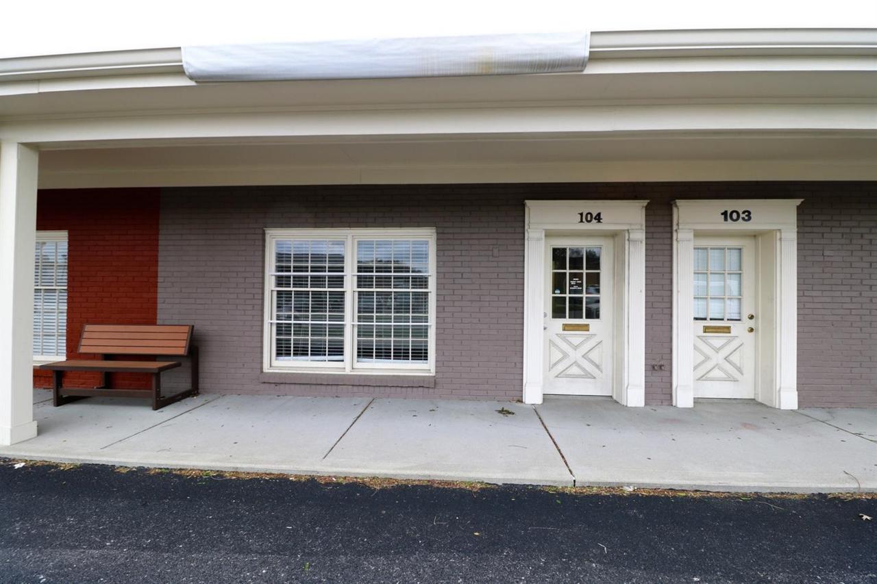386 Waller Avenue - Photo 1