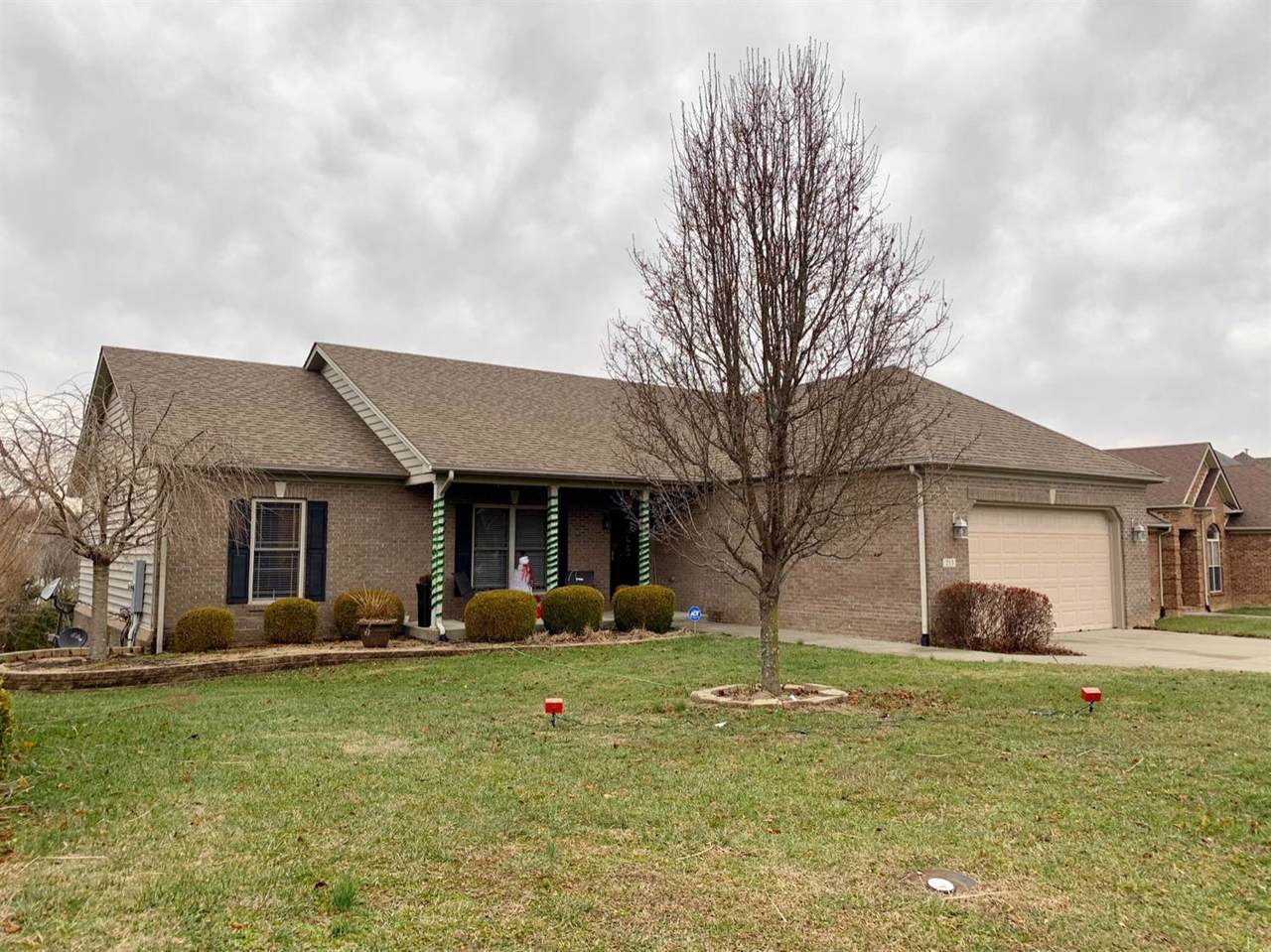 213 Lakeside Drive - Photo 1