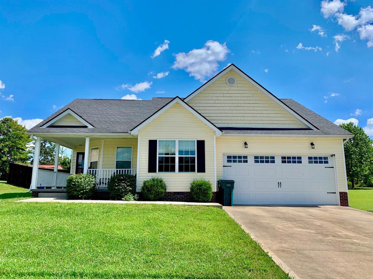 150 Primrose Drive - Photo 1