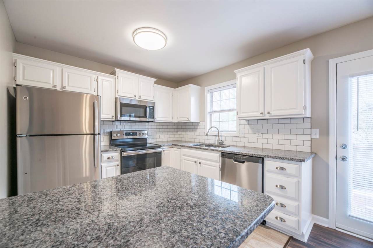 1105 Ashford Lane - Photo 1