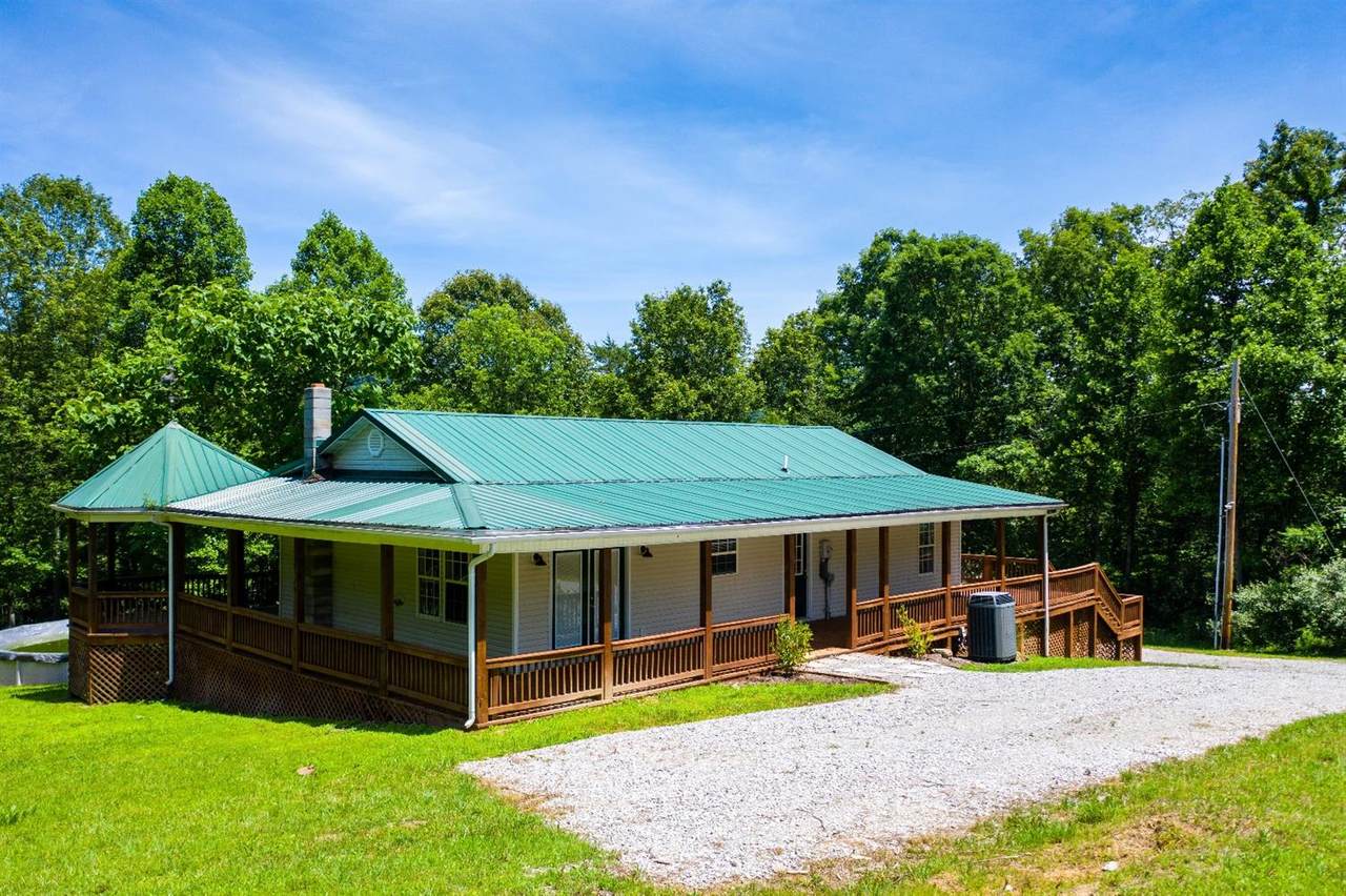 5526 Meadow Creek Rd - Photo 1