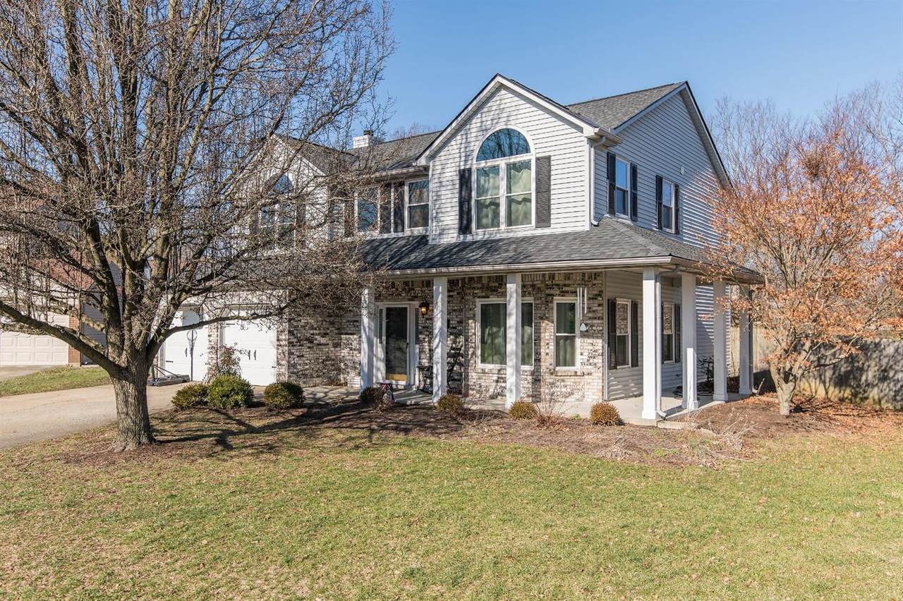 102 Redding Road - Photo 1