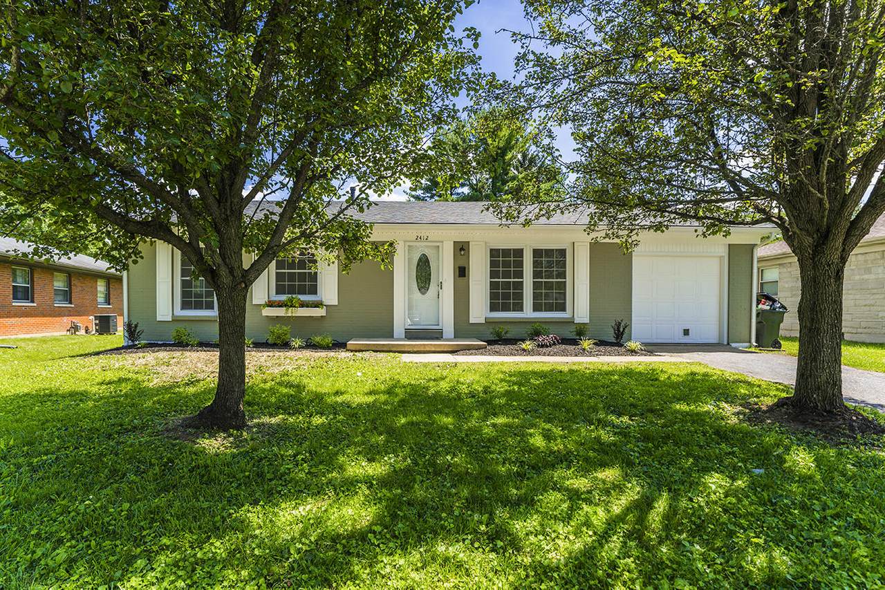 2412 Larkin Road - Photo 1