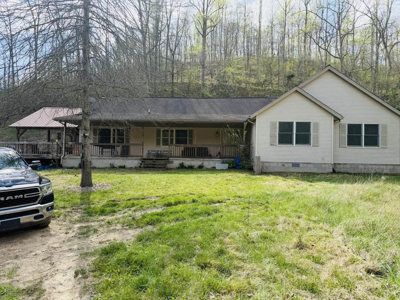 120 Deer Haven Lane - Photo 1