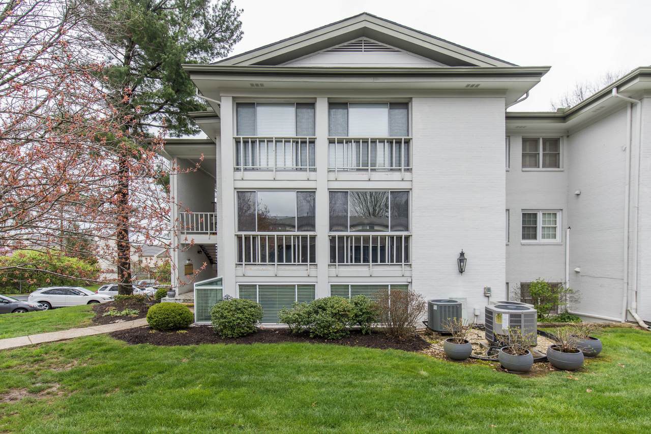 395 Redding Road - Photo 1