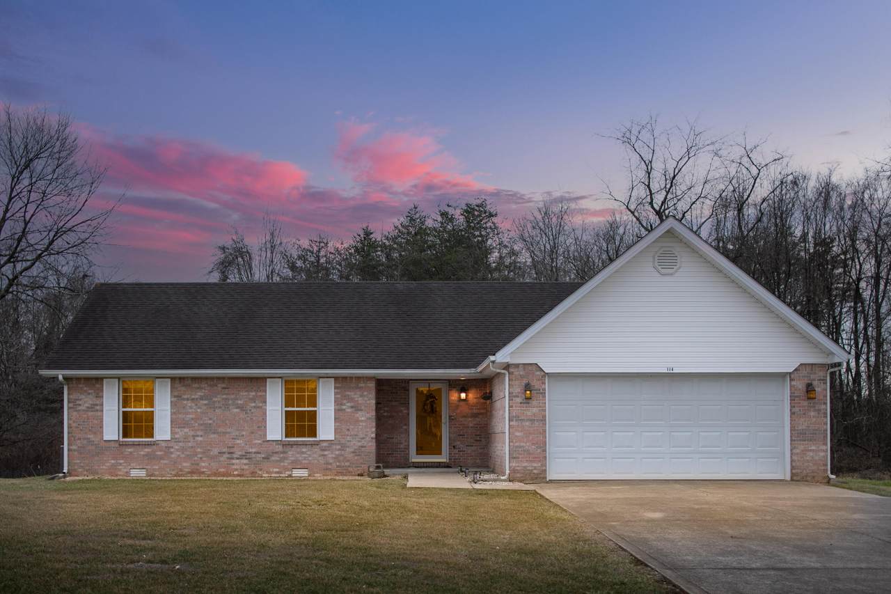 114 Greenside Drive - Photo 1