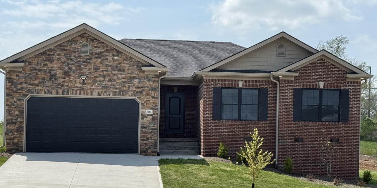 104 Linzi Way - Photo 1