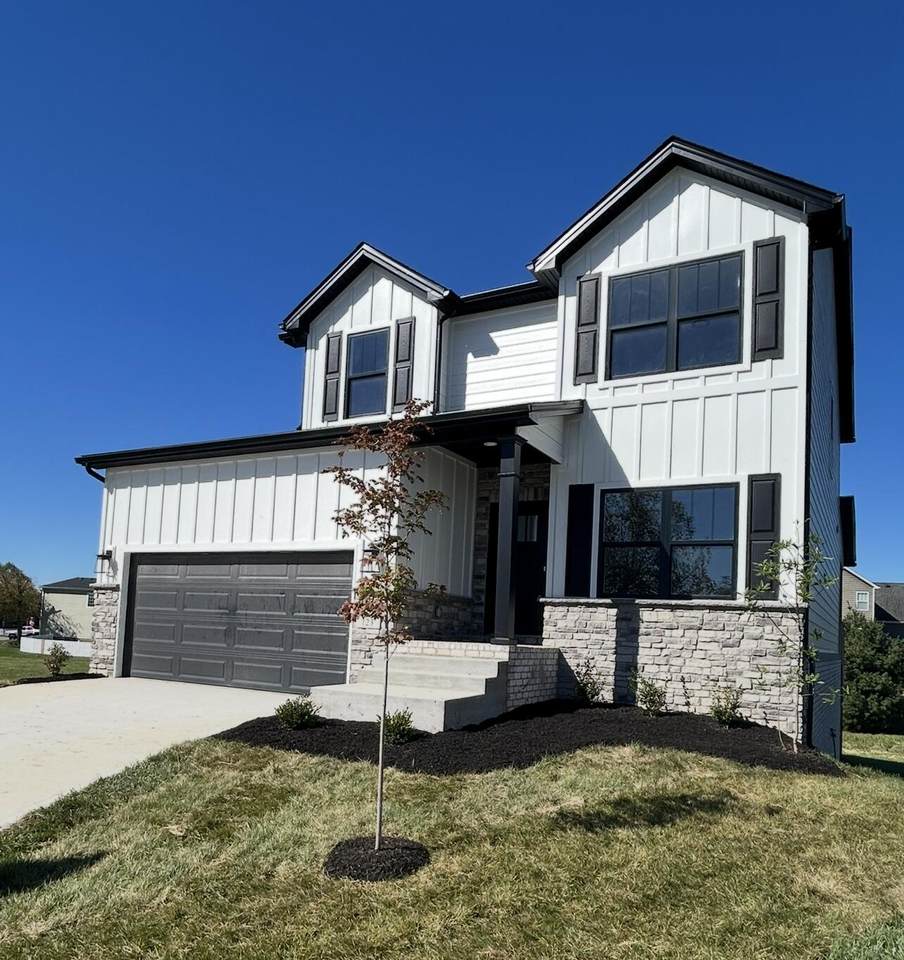 123 Charleston Circle - Photo 1