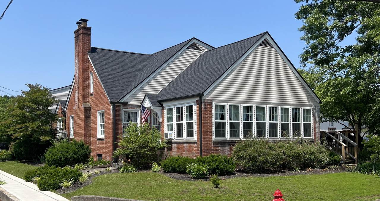 109 Sycamore Drive - Photo 1