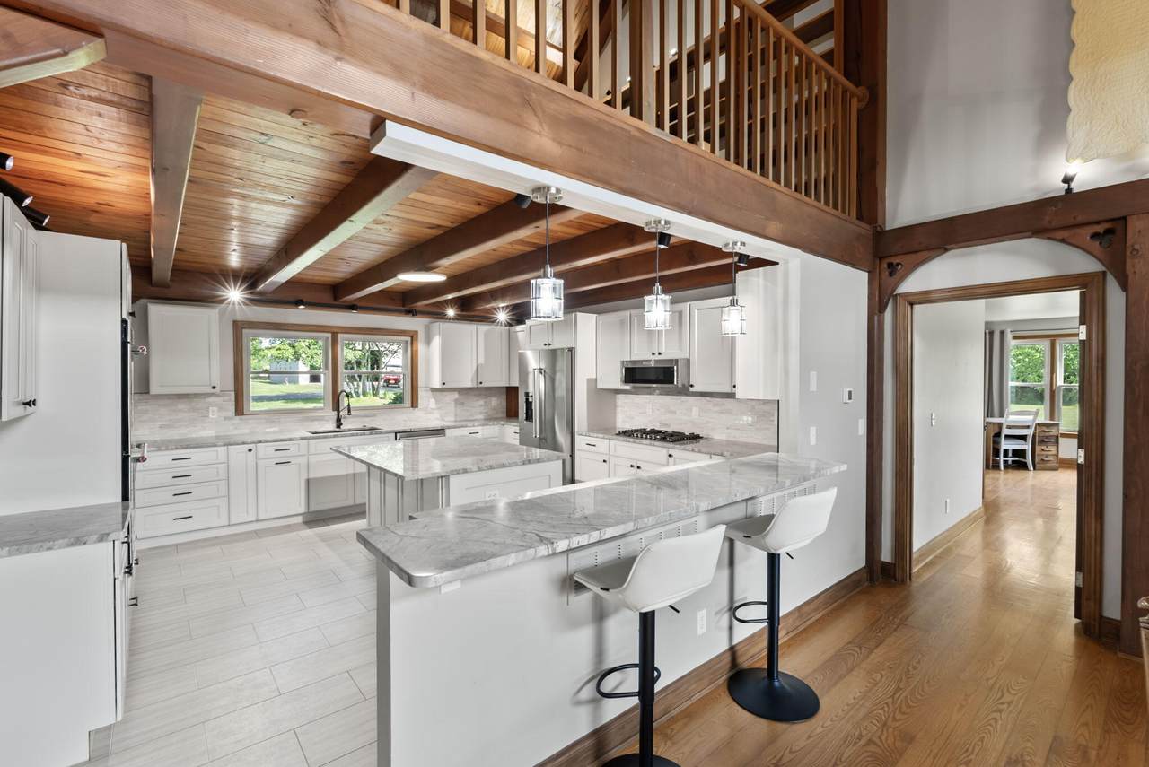 608 Hicks Pike - Photo 1