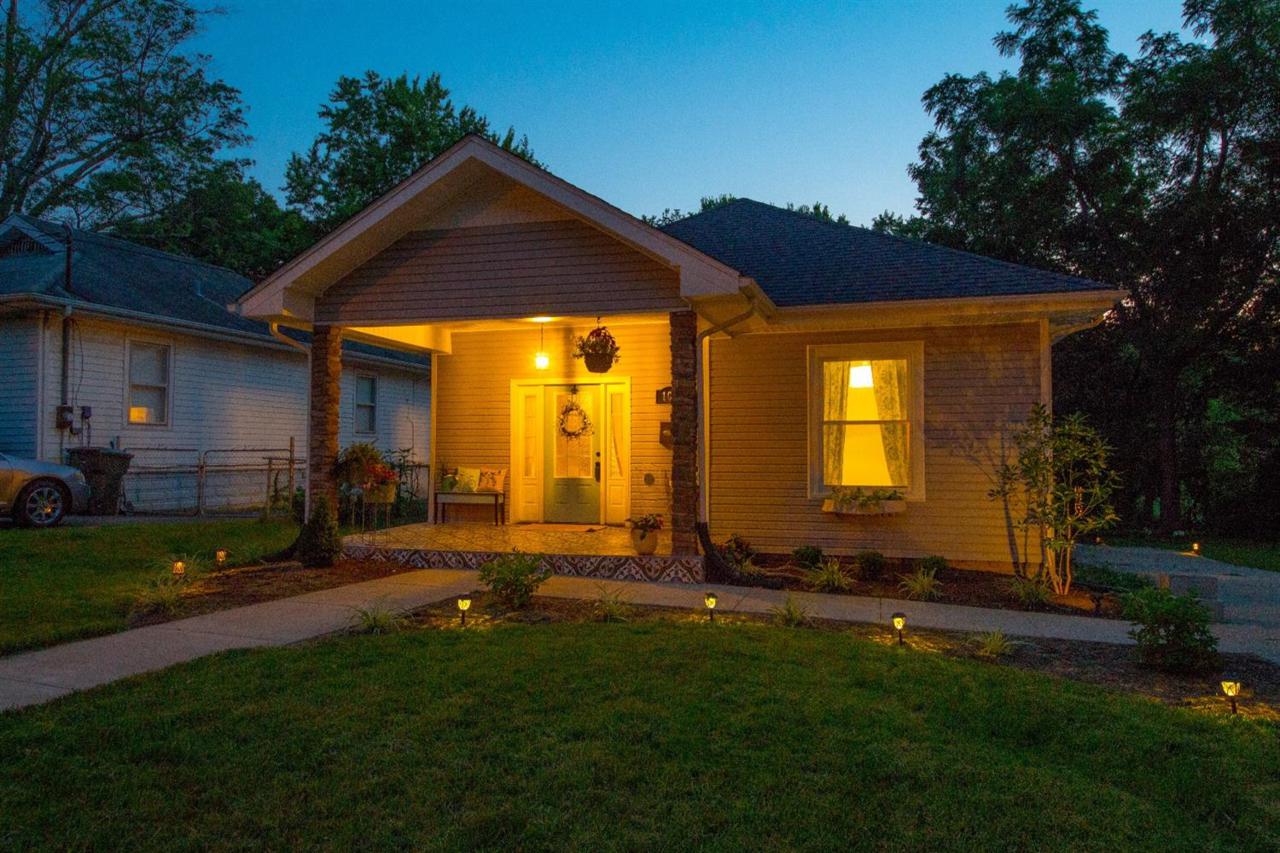 107 Woodford Drive - Photo 1