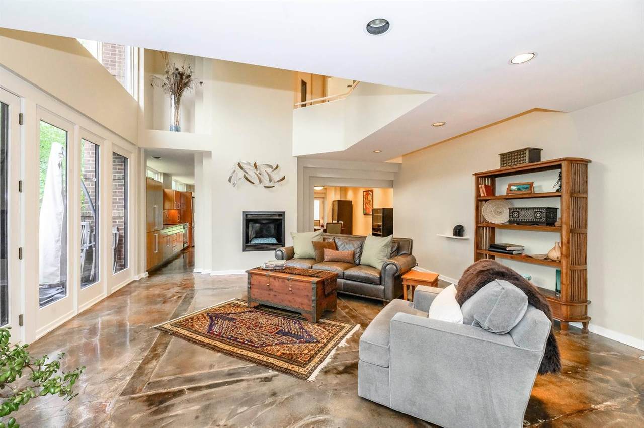 195 Ashley Woods Road - Photo 1