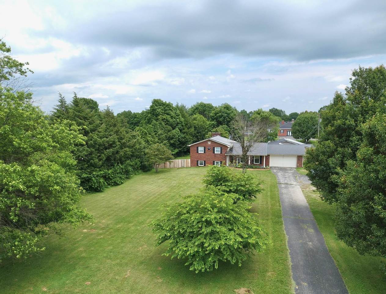529 Prewitt Pike - Photo 1