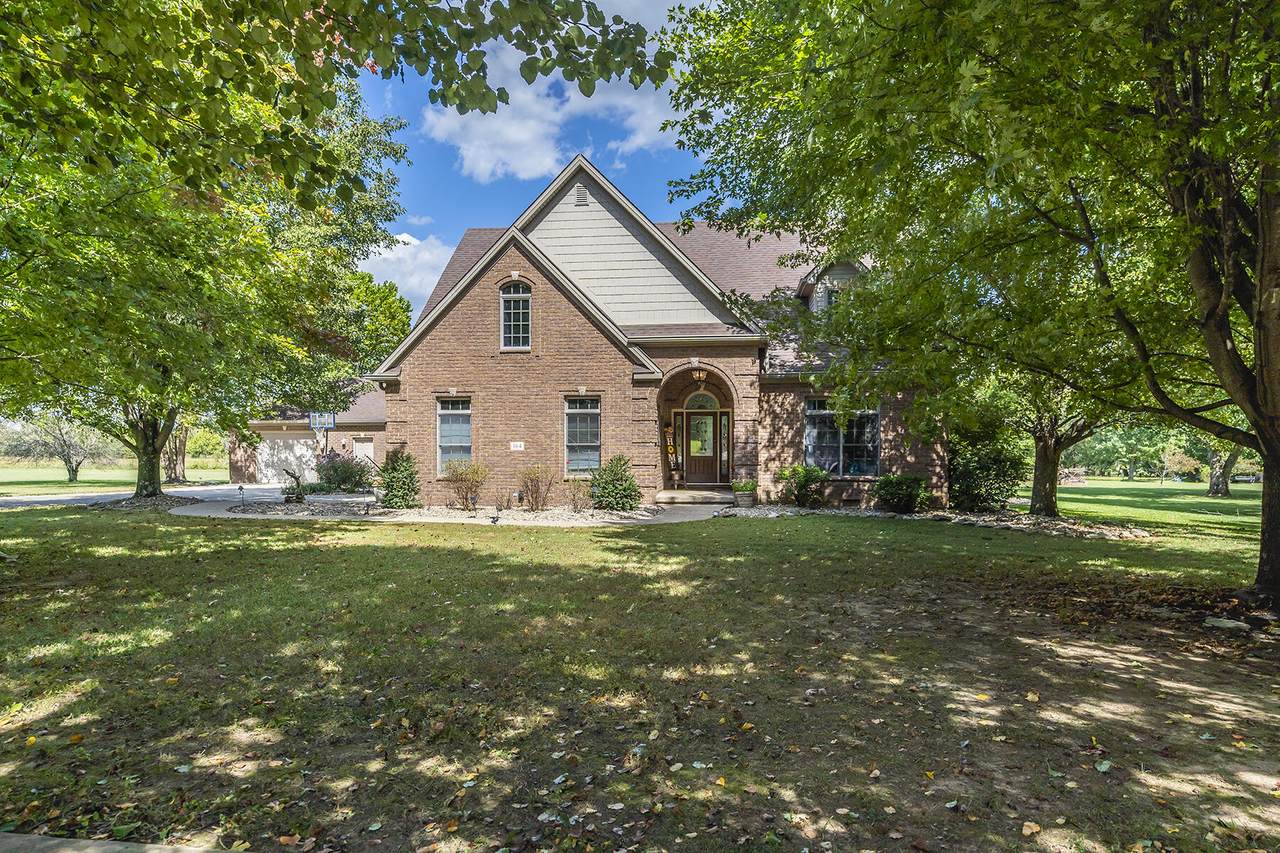 164 Shady Oaks Drive - Photo 1
