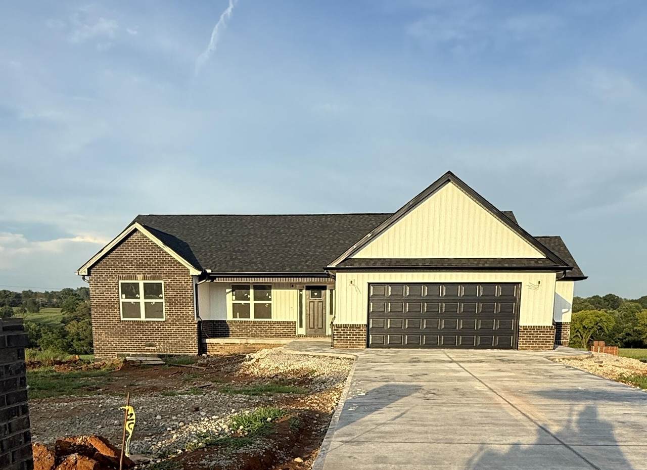 61 Lone Oak Court - Photo 1