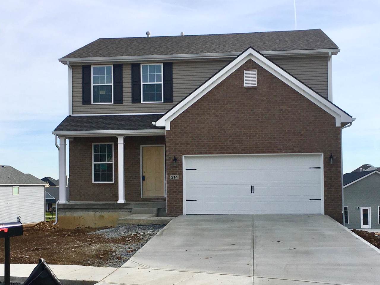 214 Sinclair Court - Photo 1