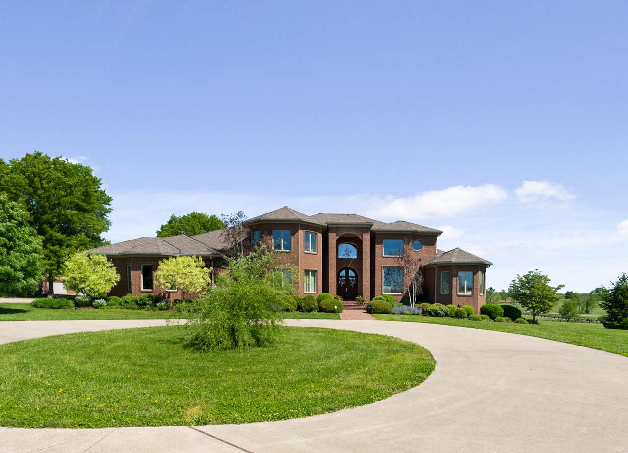 4190 Paris Pike - Photo 1