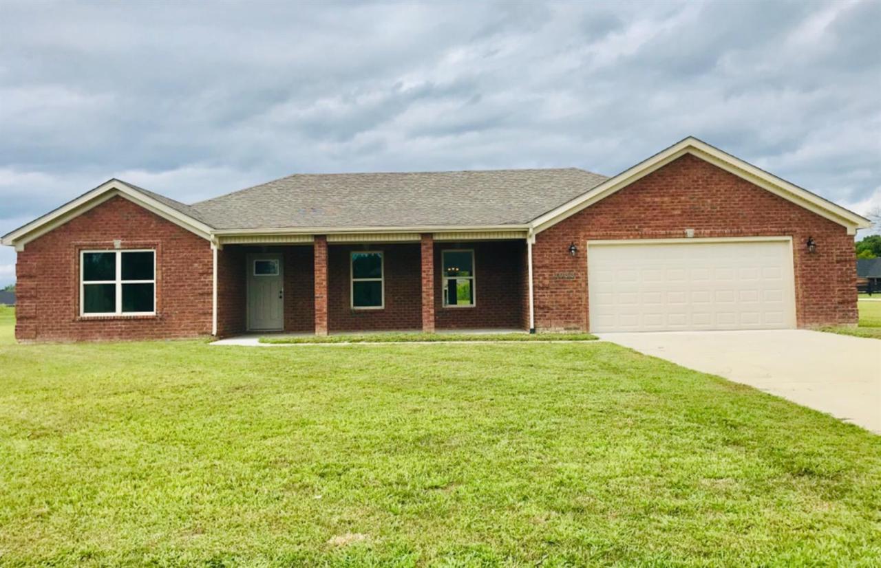 1033 Diamond Brook Drive - Photo 1