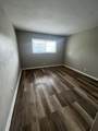 1921 Oxford Circle - Photo 8