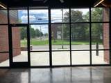 1021 Limestone - Photo 3