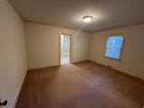 405 Holiday Road - Photo 21