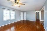 110 Pin Oak Drive - Photo 8