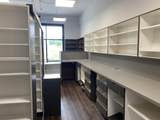 1021 Limestone - Photo 3
