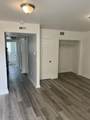 725 College Street - Photo 10