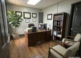 100 Greenbriar Drive - Photo 5