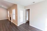 952 Auckland Avenue - Photo 5