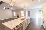 952 Auckland Avenue - Photo 8