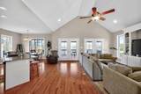 240 Persimmon Way - Photo 4