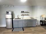 400-402 Limestone - Photo 82