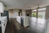634 Beacon Street - Photo 11