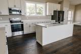 634 Beacon Street - Photo 16