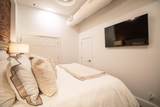211 Broadway Street - Photo 18