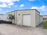 910 Master Street - Photo 37