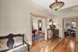 221 Woodford Street - Photo 7