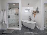 102 Woodlock Drive - Photo 17