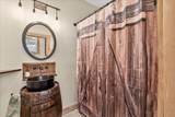221 Woodford Street - Photo 19